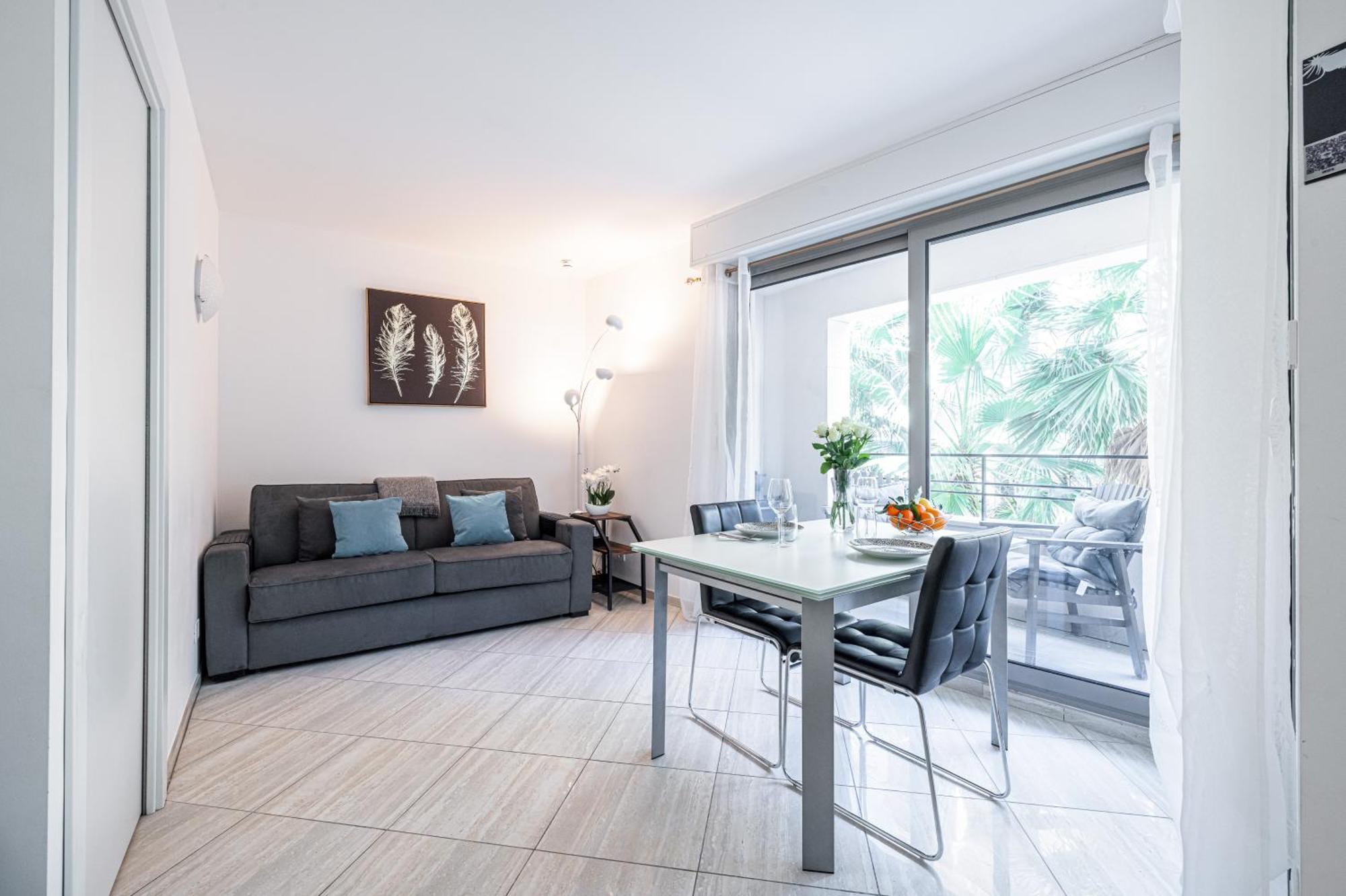 Studio Centre Terrasse Climatisation 50M Plage مينتون المظهر الخارجي الصورة