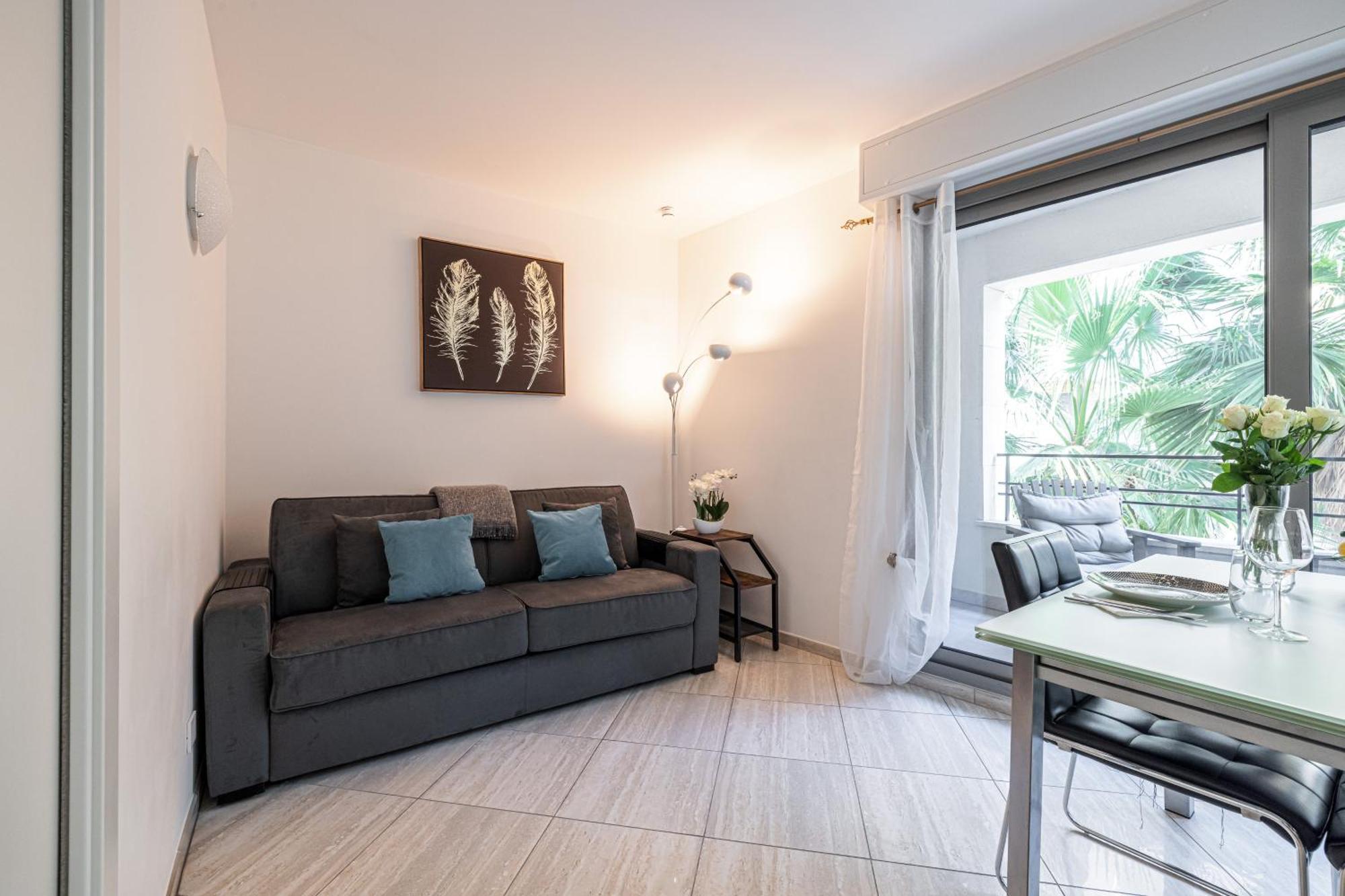 Studio Centre Terrasse Climatisation 50M Plage مينتون المظهر الخارجي الصورة