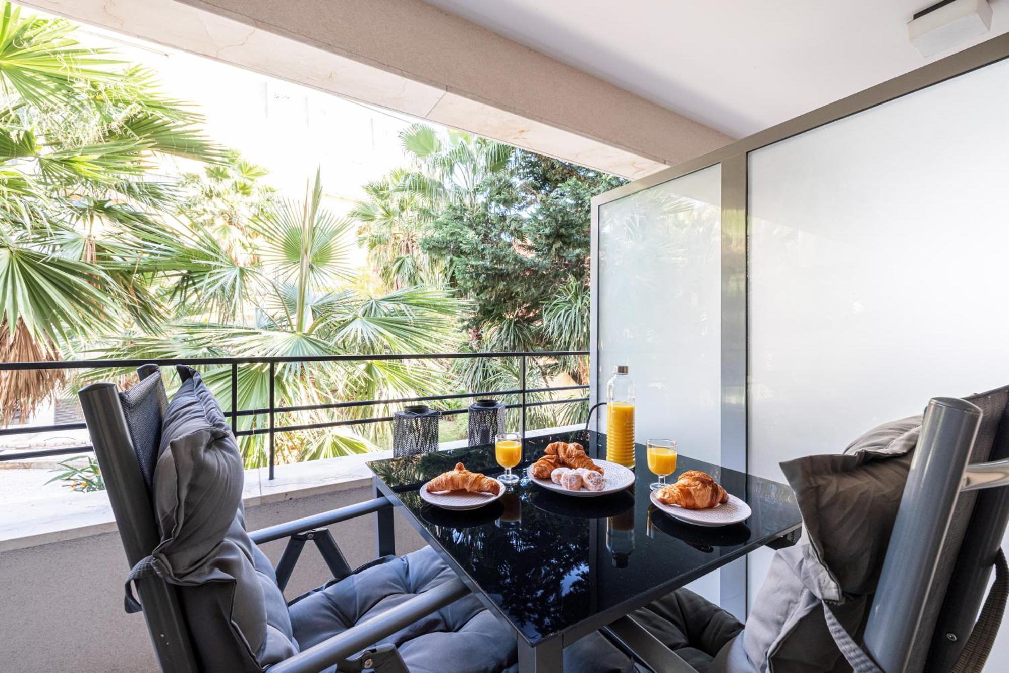 Studio Centre Terrasse Climatisation 50M Plage مينتون المظهر الخارجي الصورة